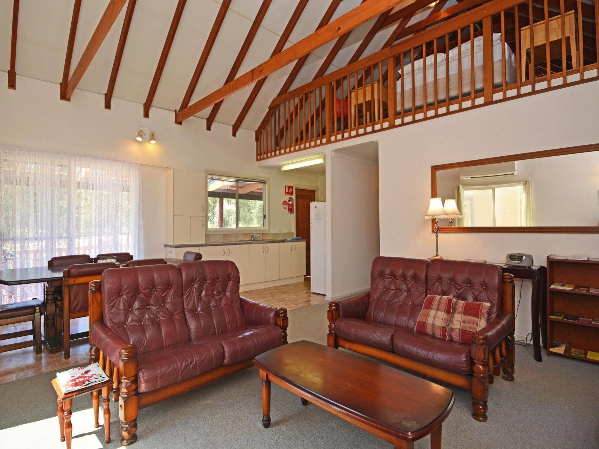 Madigan Wine Country Cottages Lovedale Dış mekan fotoğraf