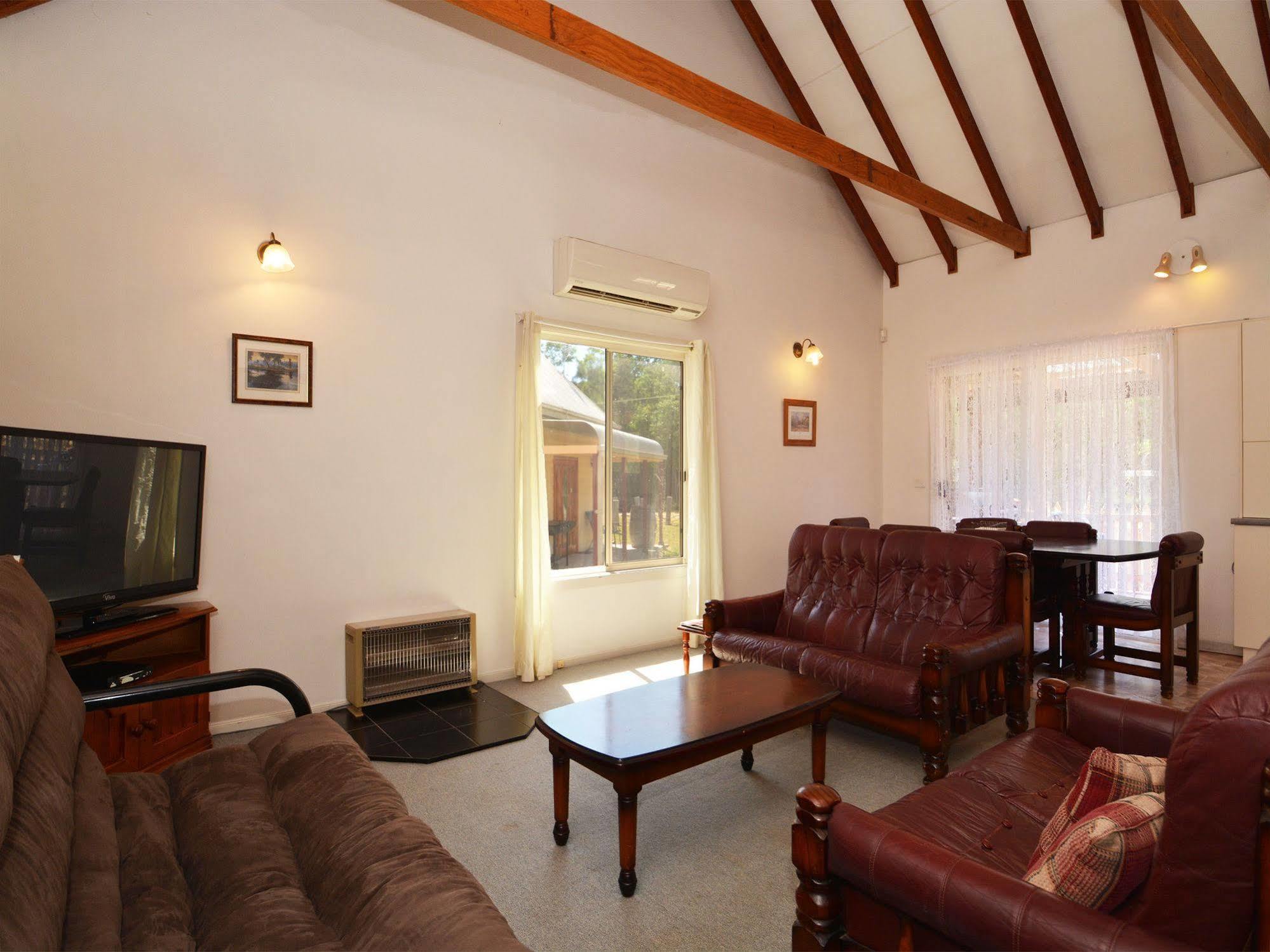 Madigan Wine Country Cottages Lovedale Dış mekan fotoğraf
